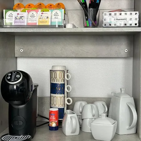 De Luxe Madrid A Sale De Bain Privee 1er Etage Check In Autonome Cuisine Partagee 게스트하우스